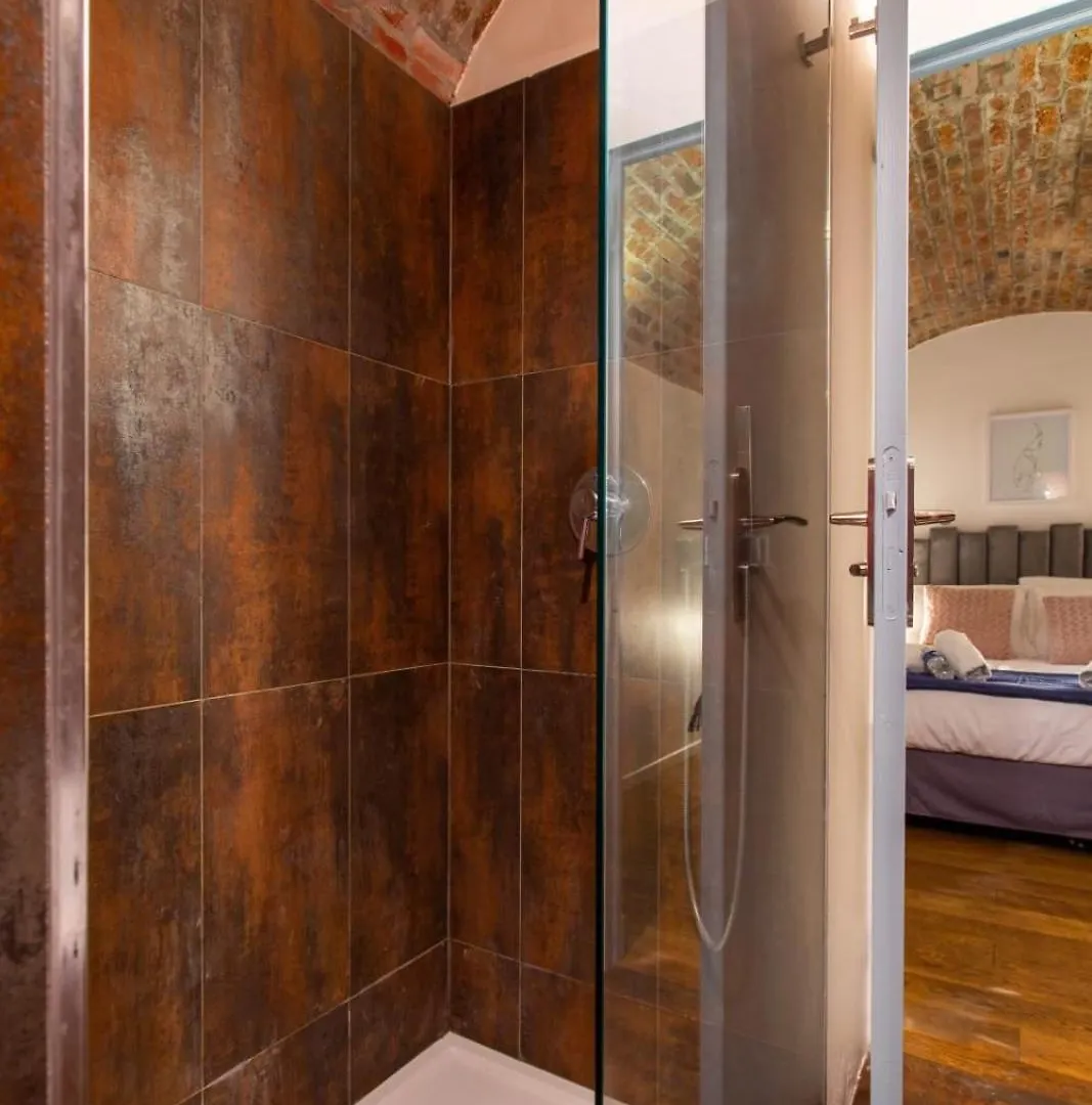 Authentic - 4br-10p - Moulin Rouge Apartment Paris